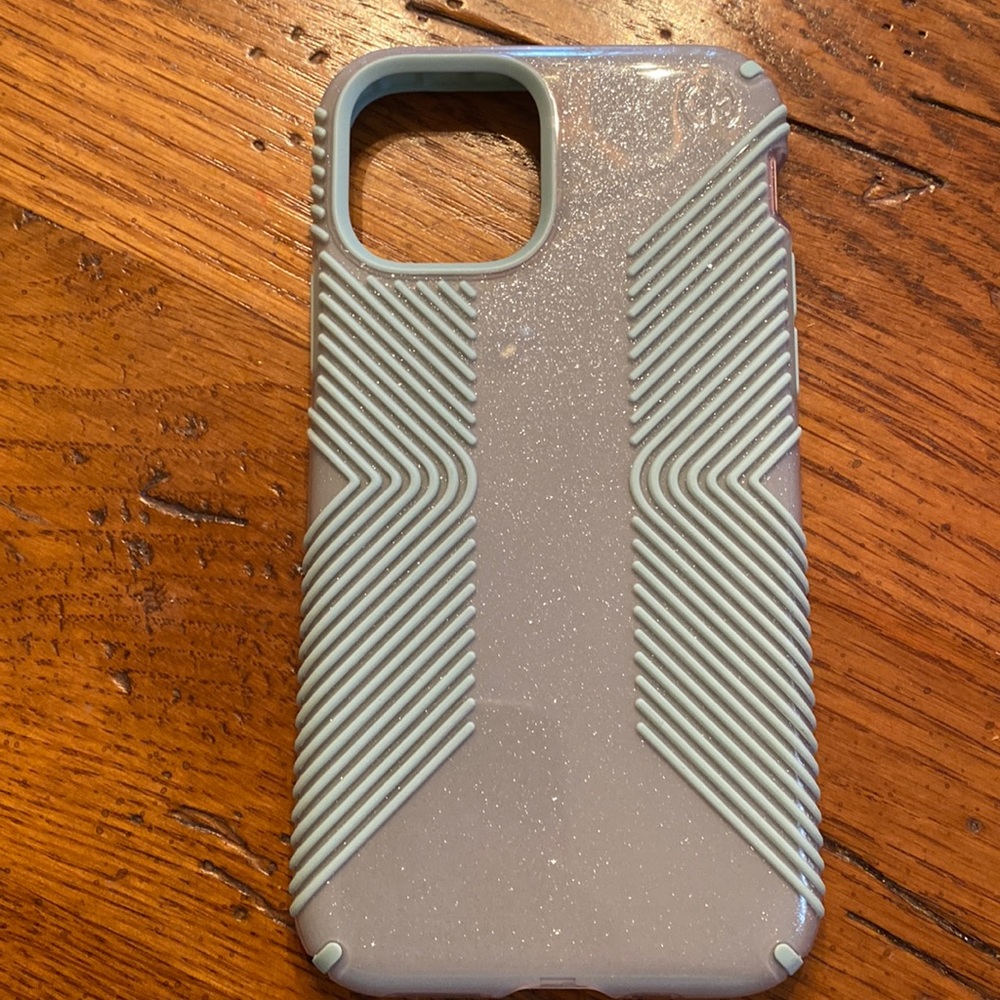 New never used Speck grip iPhone 11 Pro case